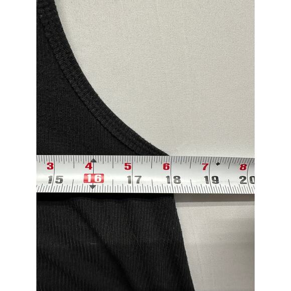 Hollister Black Sleeveless Blouse - Picture 5 of 9